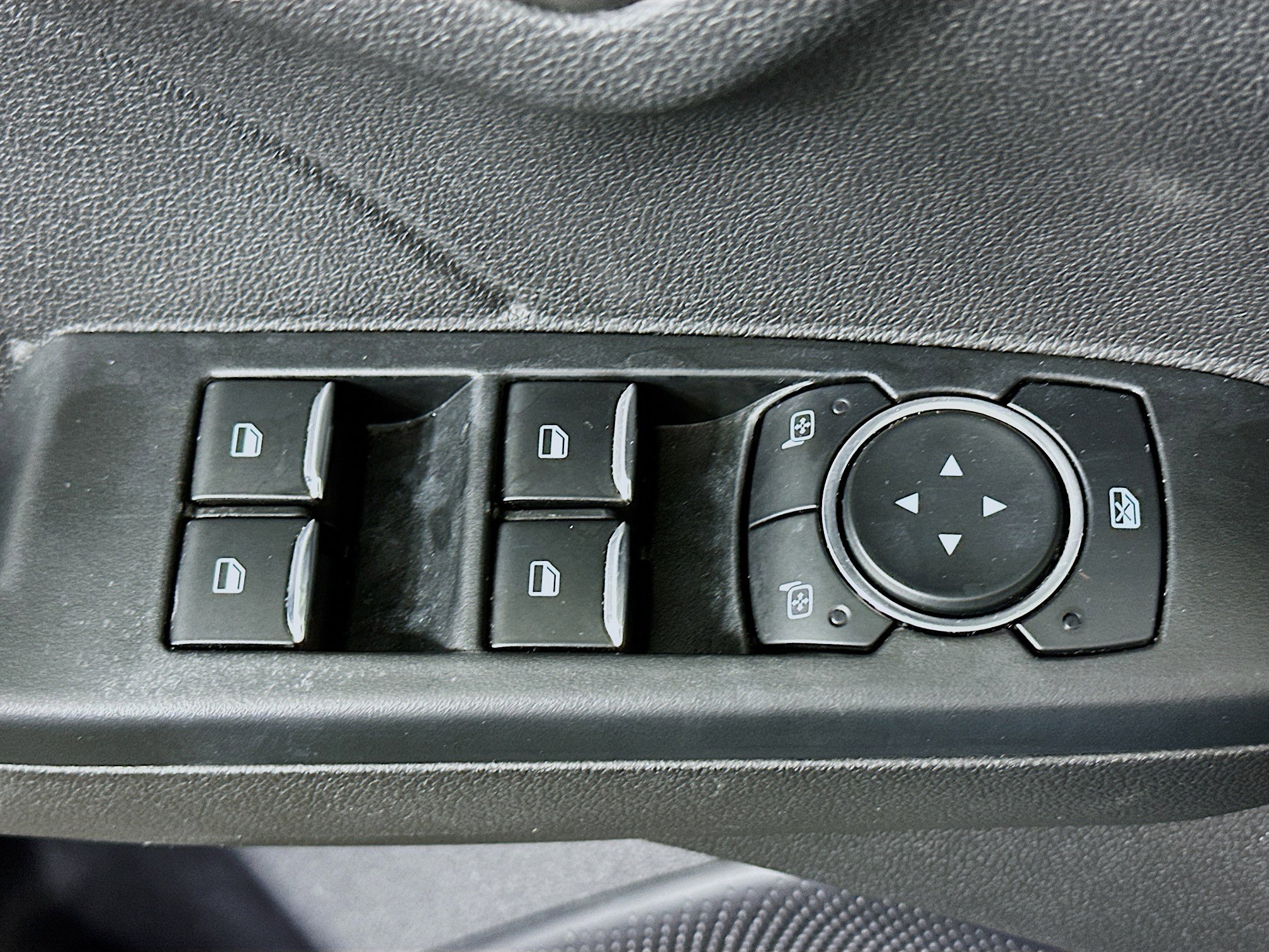 Used 2024 Ford Escape Active image 15