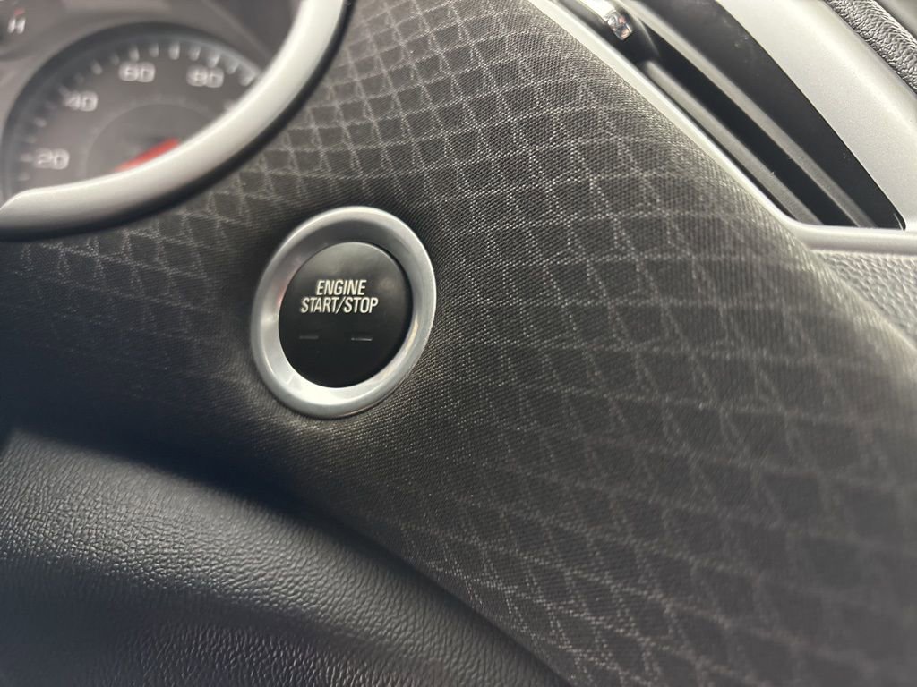 Used 2023 Chevrolet Malibu LT FWD image 29