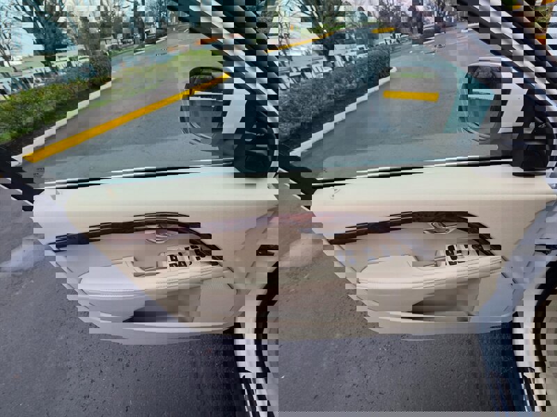 Used 2015 Volvo XC70 T6 Platinum w/ Protection Package image 51