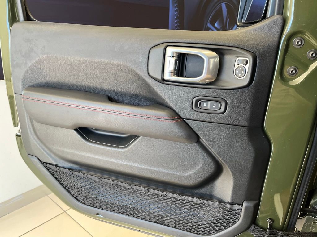 Used 2021 Jeep Wrangler Rubicon AWD/4WD image 47