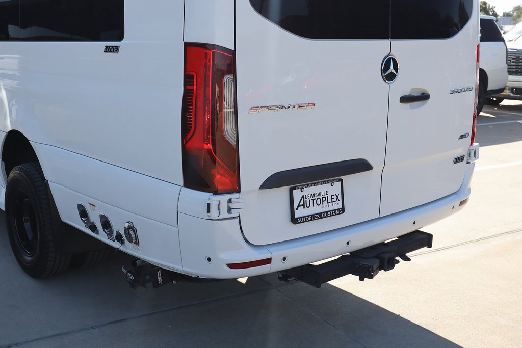 Used 2023 Mercedes-Benz Sprinter 3500 image 37
