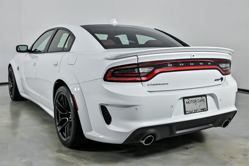 Used 2023 Dodge Charger SRT Hellcat w/ Harman/Kardon Audio Group RWD image 7