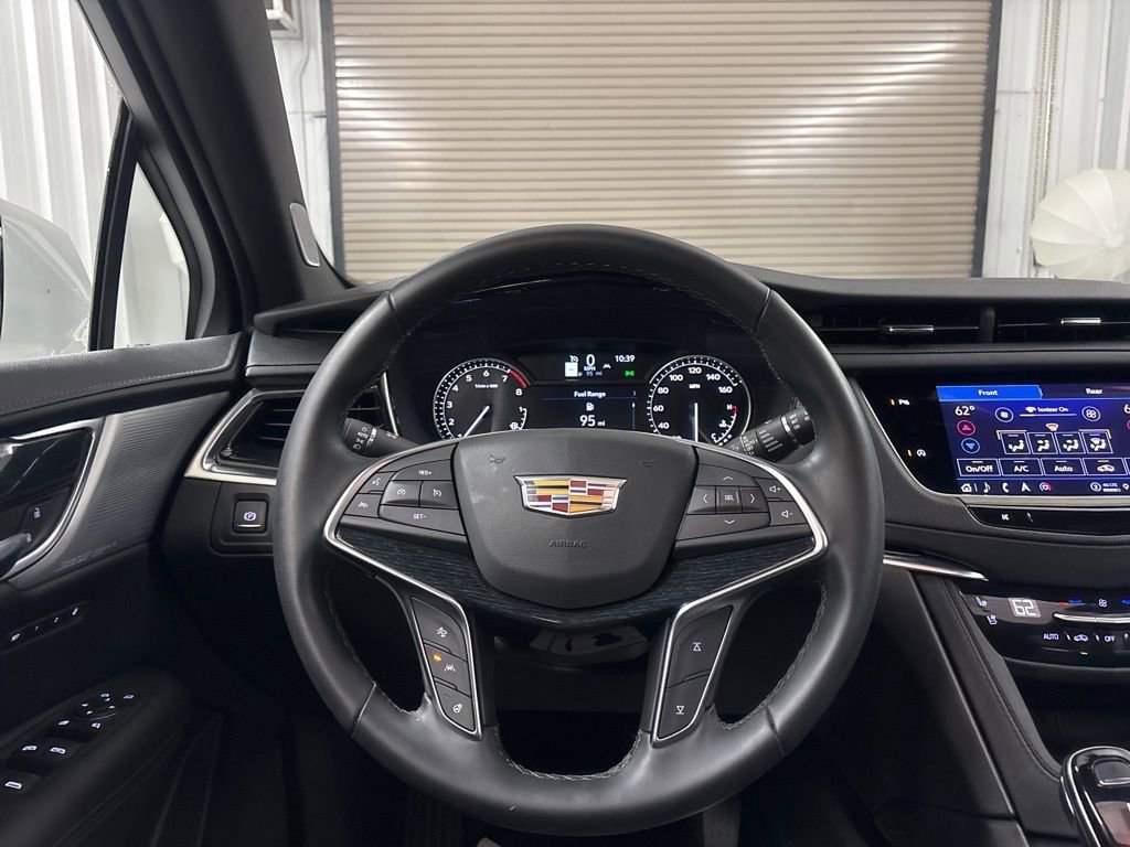 Certified 2025 Cadillac XT5 Premium Luxury image 33