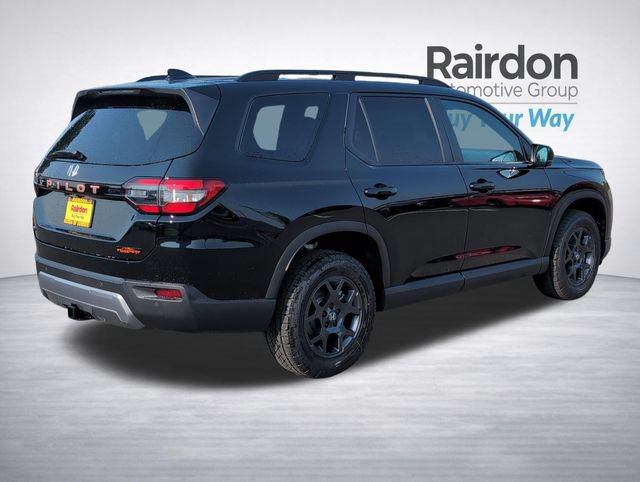 Used 2026 Honda Pilot TrailSport image 7