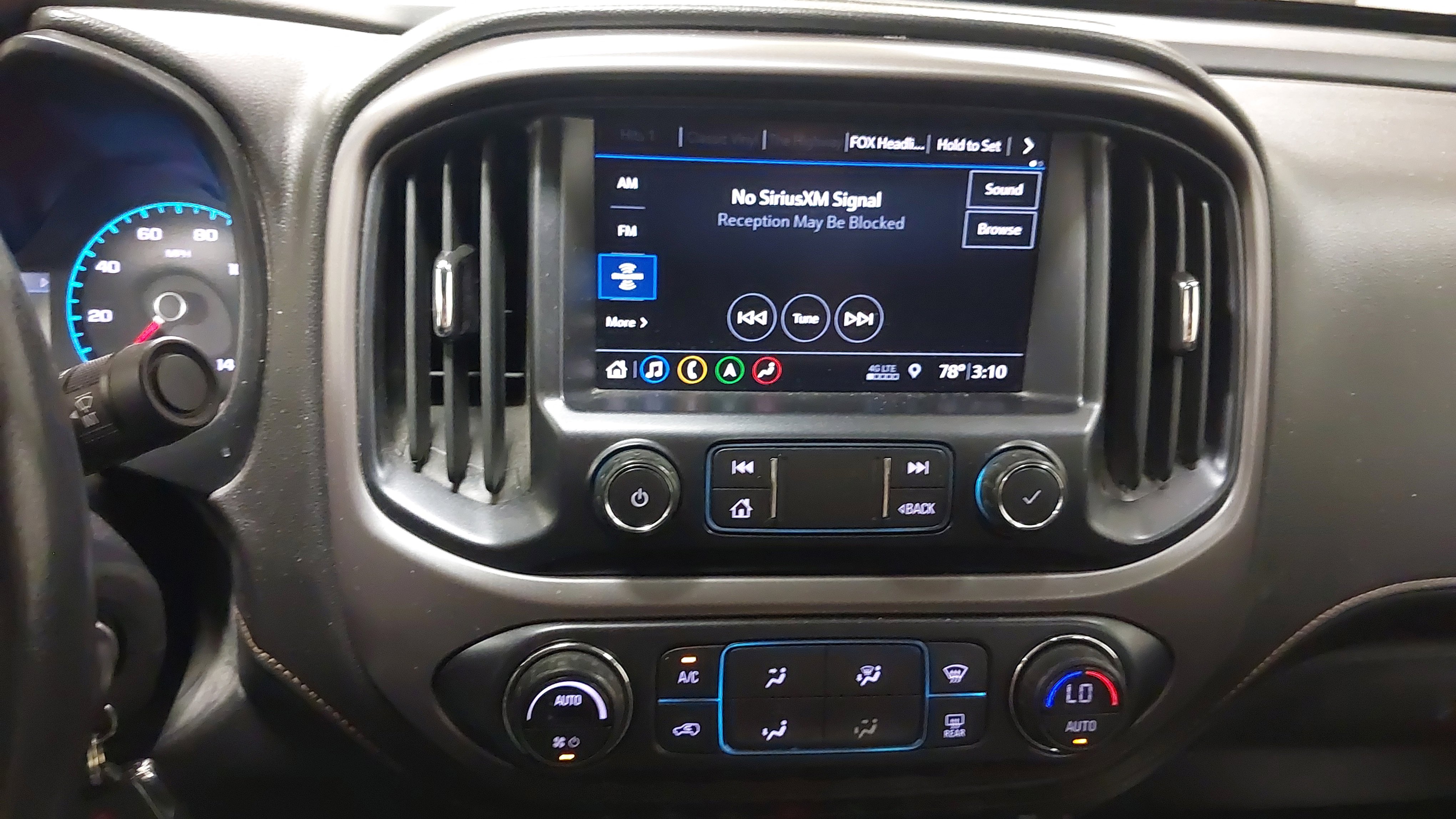 Used 2021 GMC Canyon AT4 w/ Driver Alert Package image 20