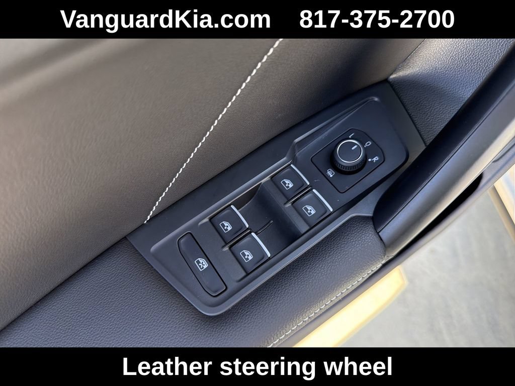 Used 2024 Volkswagen Tiguan SE R-Line w/ MDO Package, Three-Row FWD image 17