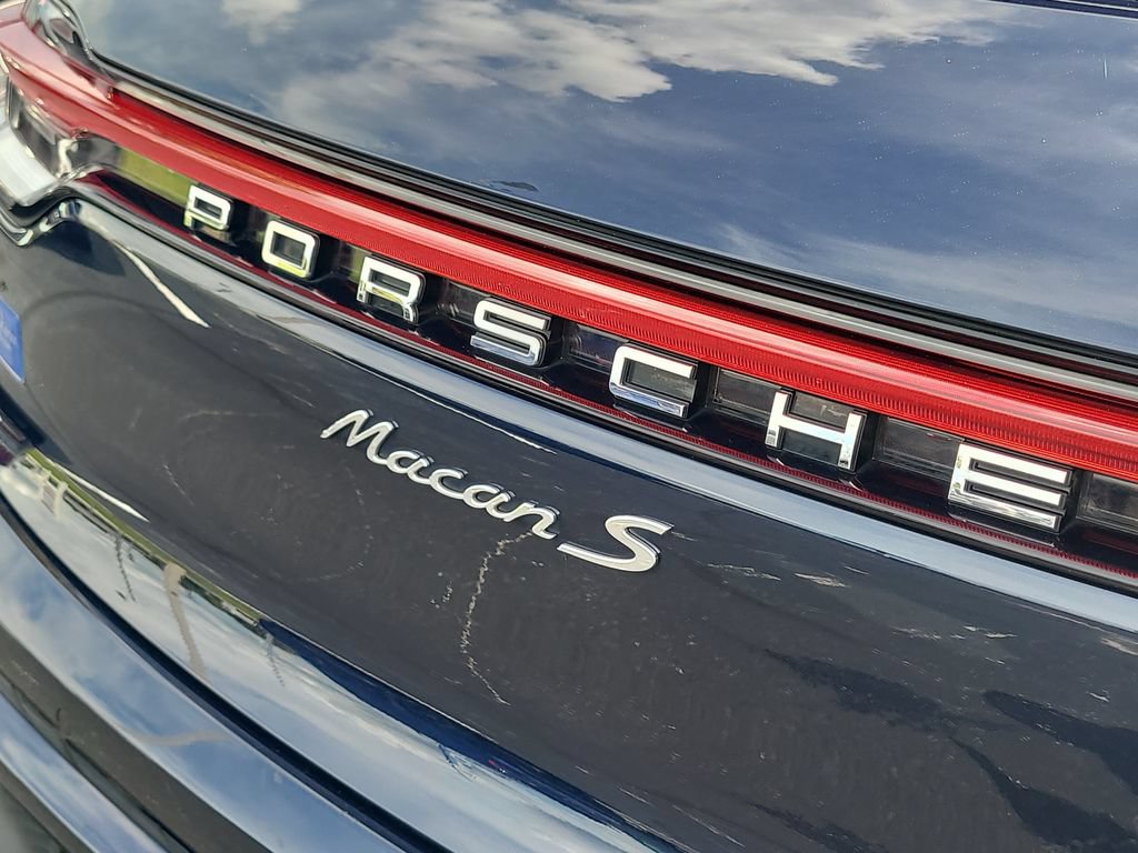 Used 2022 Porsche Macan S AWD/4WD image 6