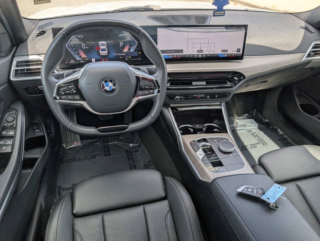 Used 2025 BMW 330i Sedan RWD image 19