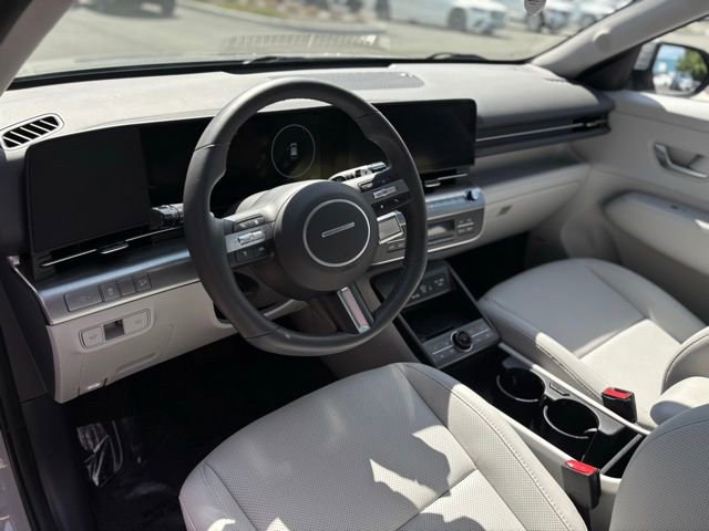 Used 2025 Hyundai Kona Limited image 16