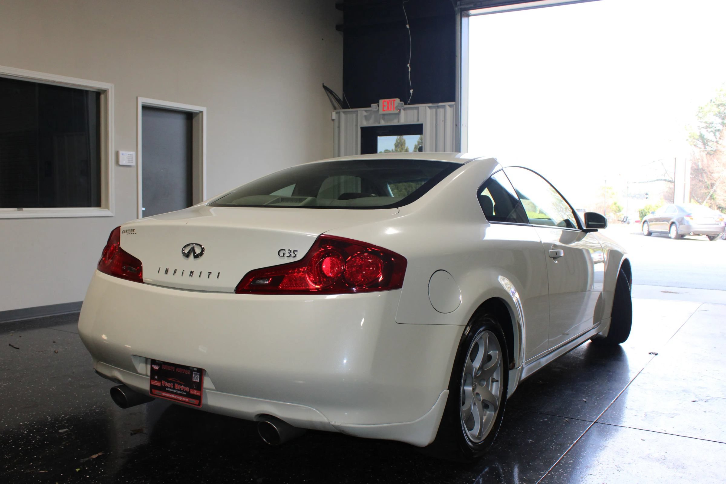 Used 2007 INFINITI G35 Coupe w/ Premium Pkg RWD image 2