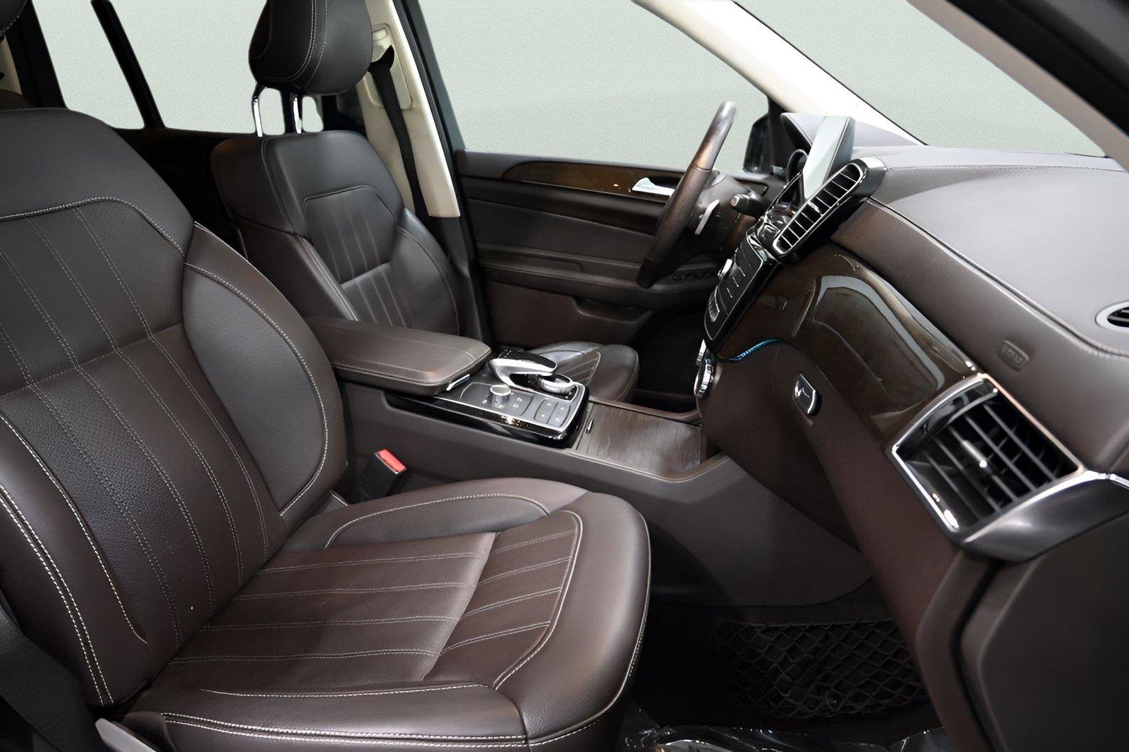 Used 2019 Mercedes-Benz GLS 450 4MATIC w/ Premium 1 Package image 22