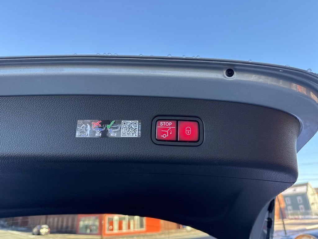 New 2026 Mercedes-Benz GLC 300 4MATIC image 25