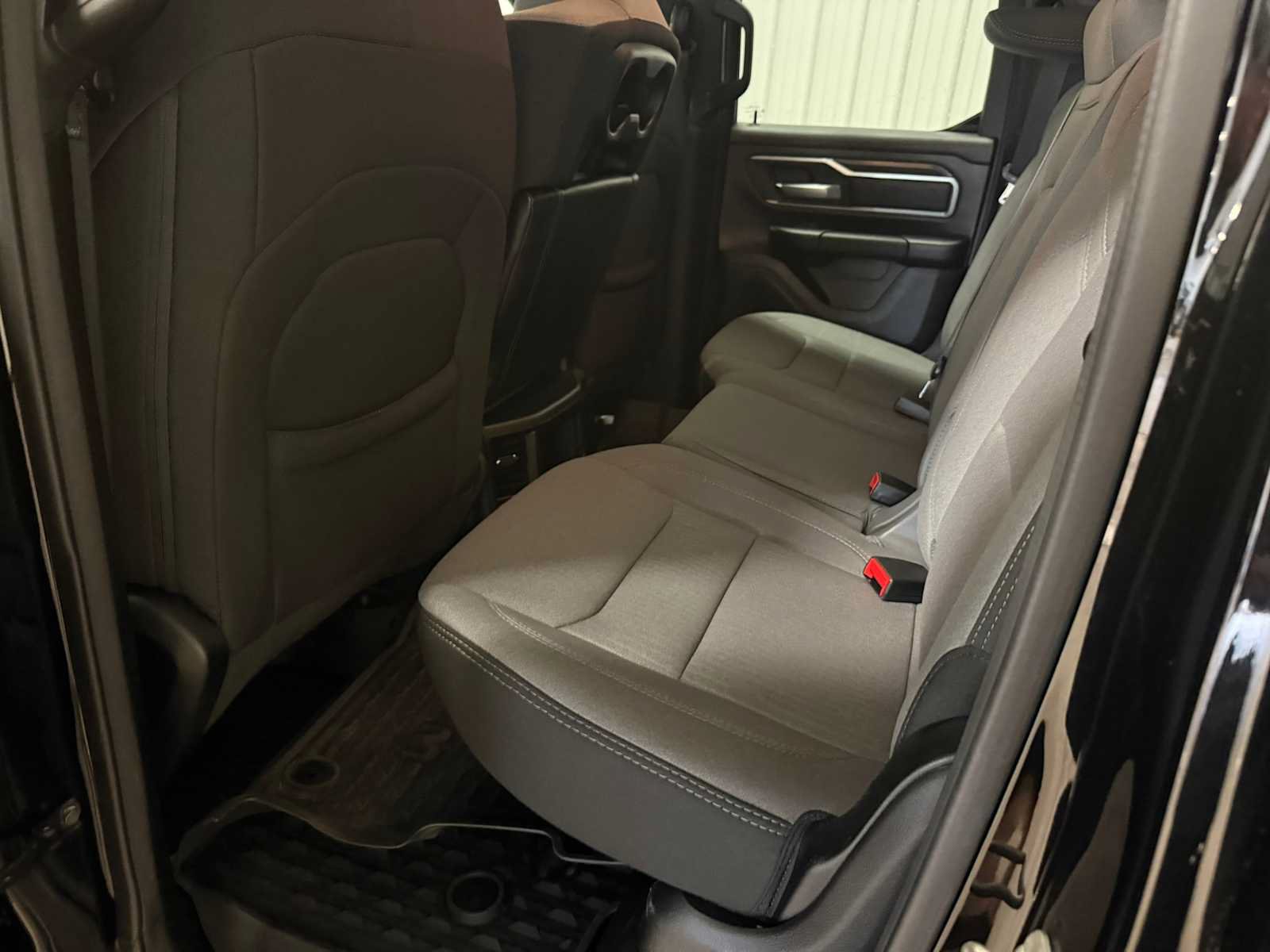 Used 2023 RAM 1500 Big Horn AWD/4WD image 23