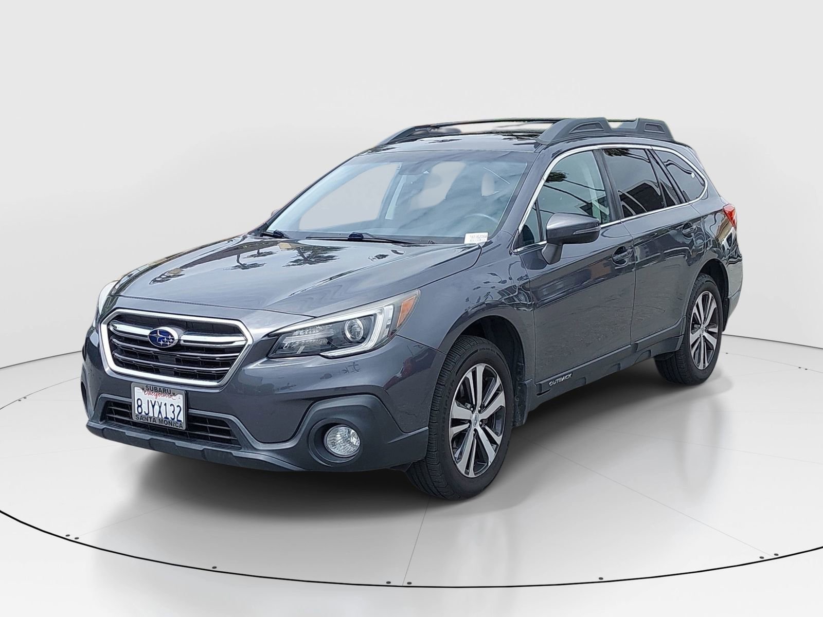 Used 2019 Subaru Outback 3.6R Limited w/ Popular Package #2 AWD/4WD image 3