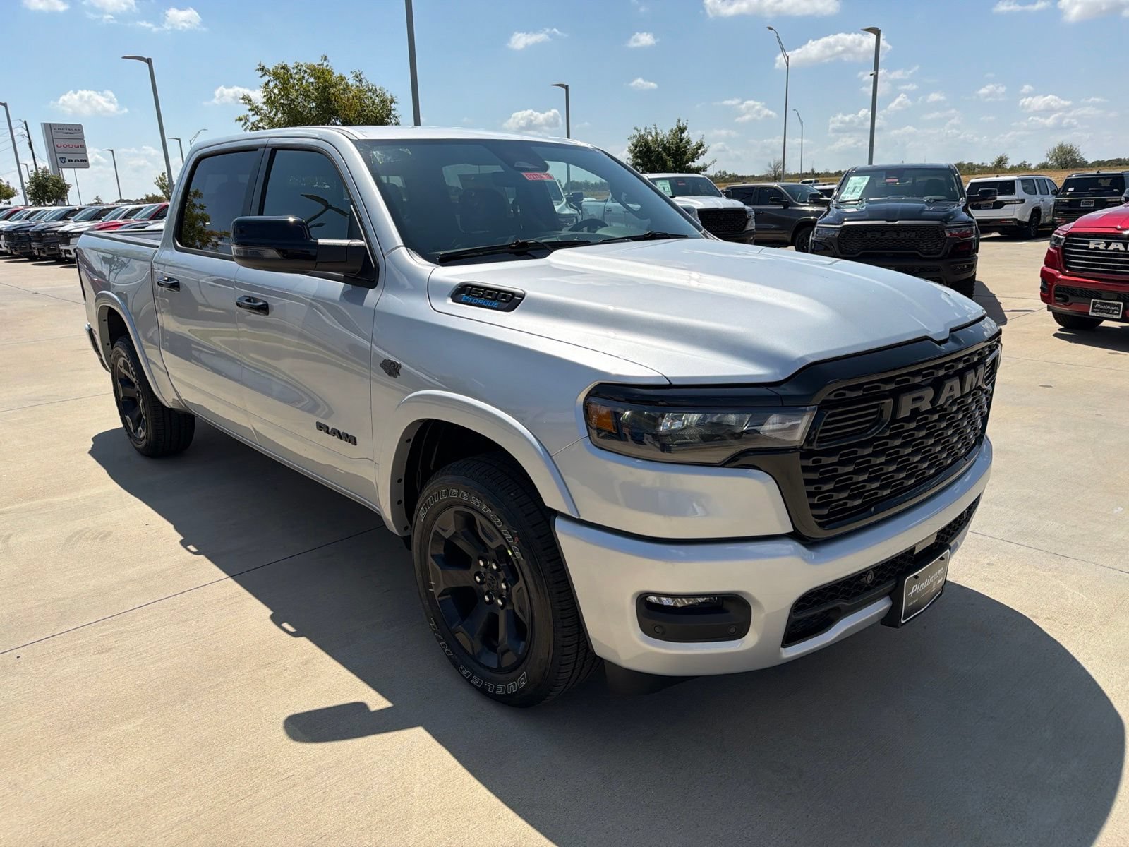 New 2027 RAM 1500 4x4 Crew Cab image 7