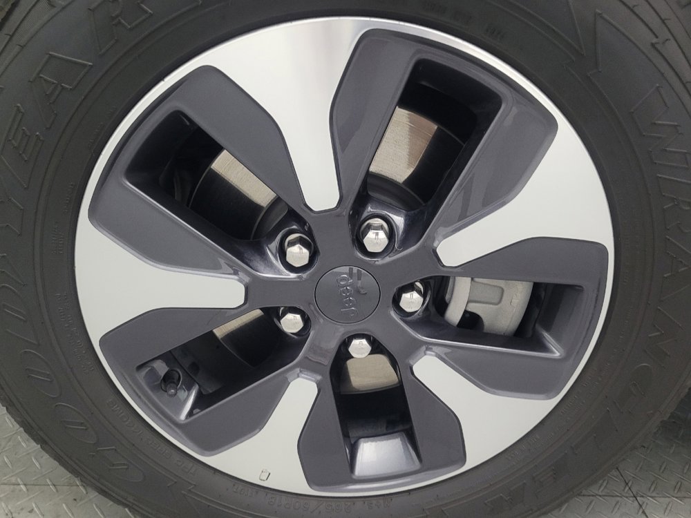 Used 2024 Jeep Grand Cherokee Limited 4xe image 31