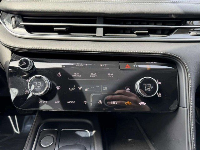 Used 2023 INFINITI QX60 Sensory w/ Vision Package AWD/4WD image 15