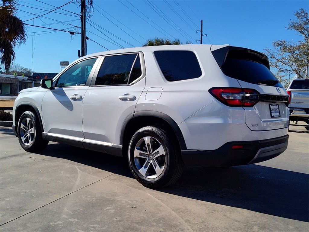 Certified 2025 Honda Pilot EX-L image 6