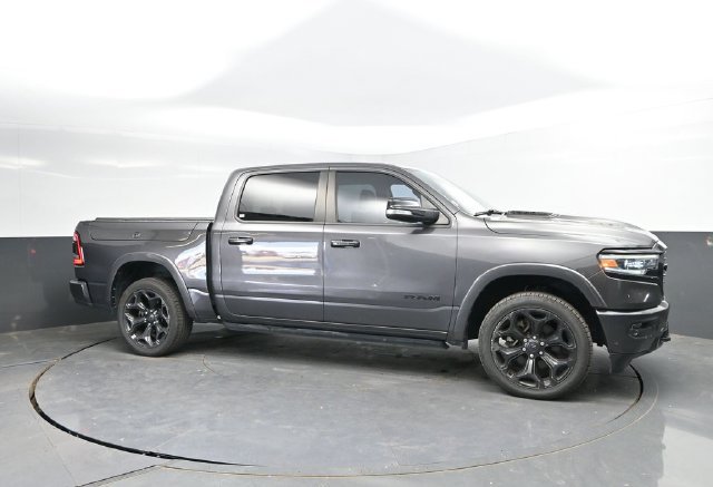 Used 2022 RAM 1500 Limited AWD/4WD image 4