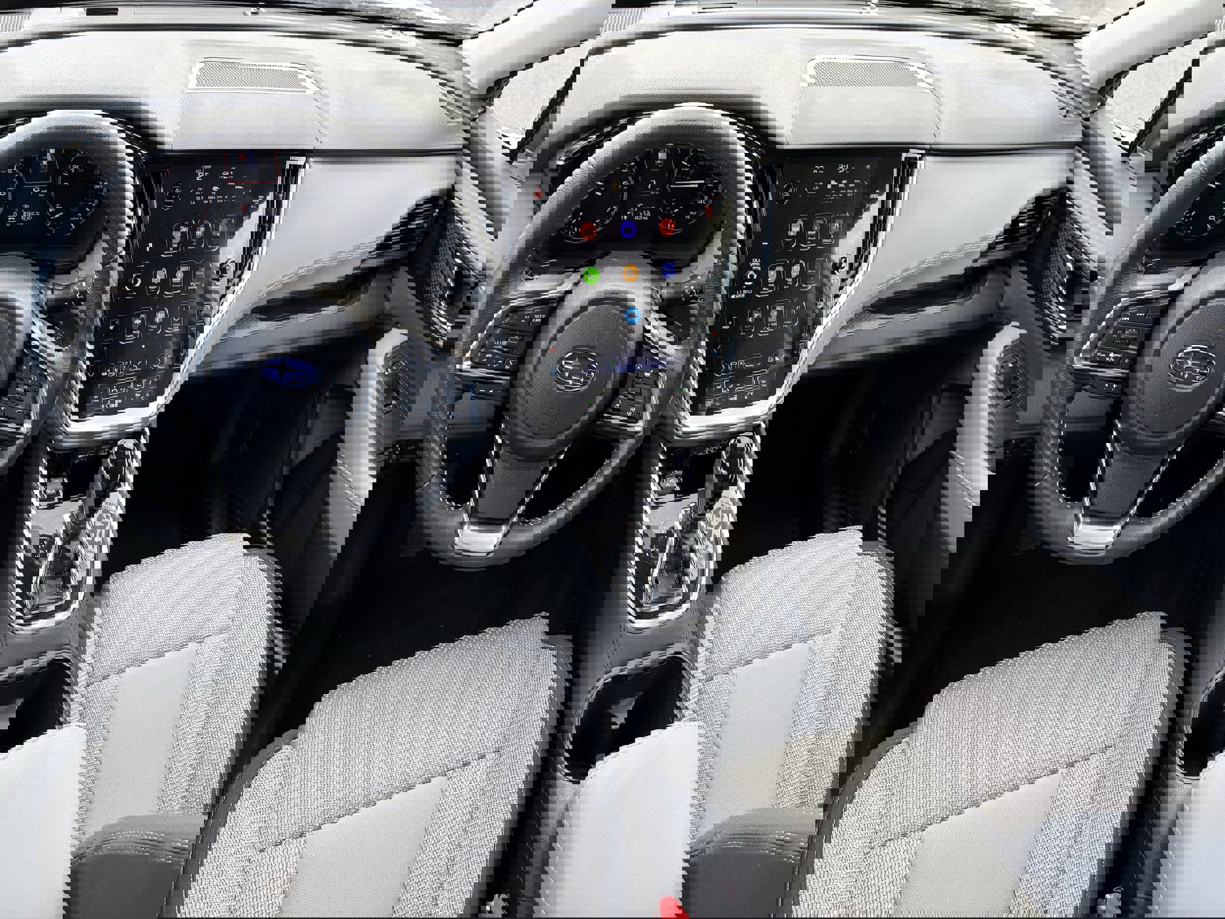 Used 2025 Subaru Outback Premium image 13