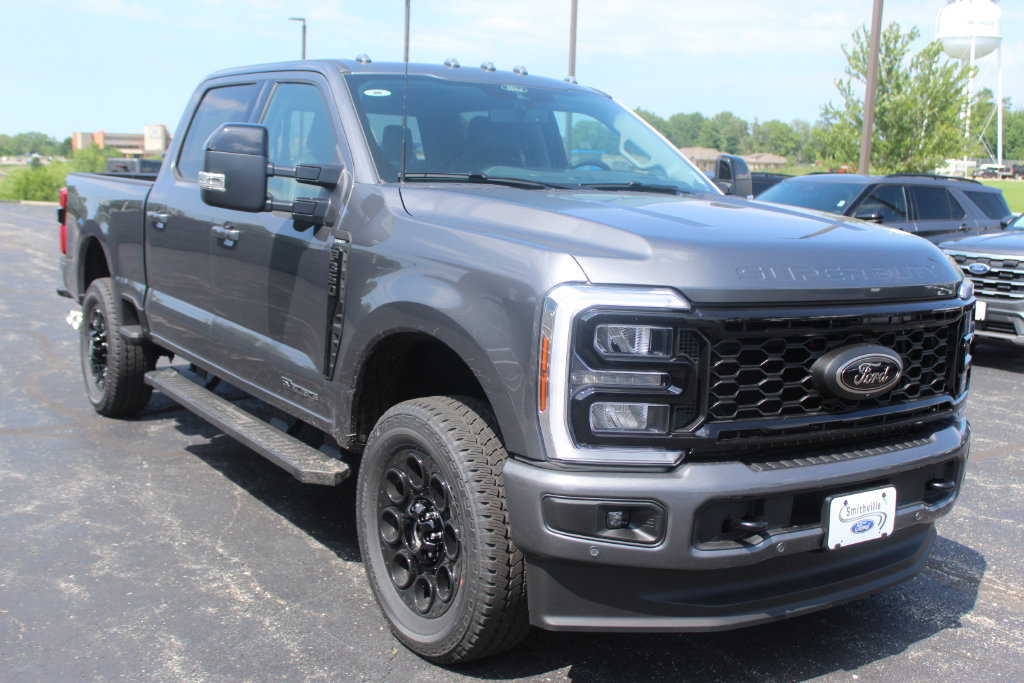 New 2026 Ford F350 Lariat w/ Black Appearance Package AWD/4WD image 13