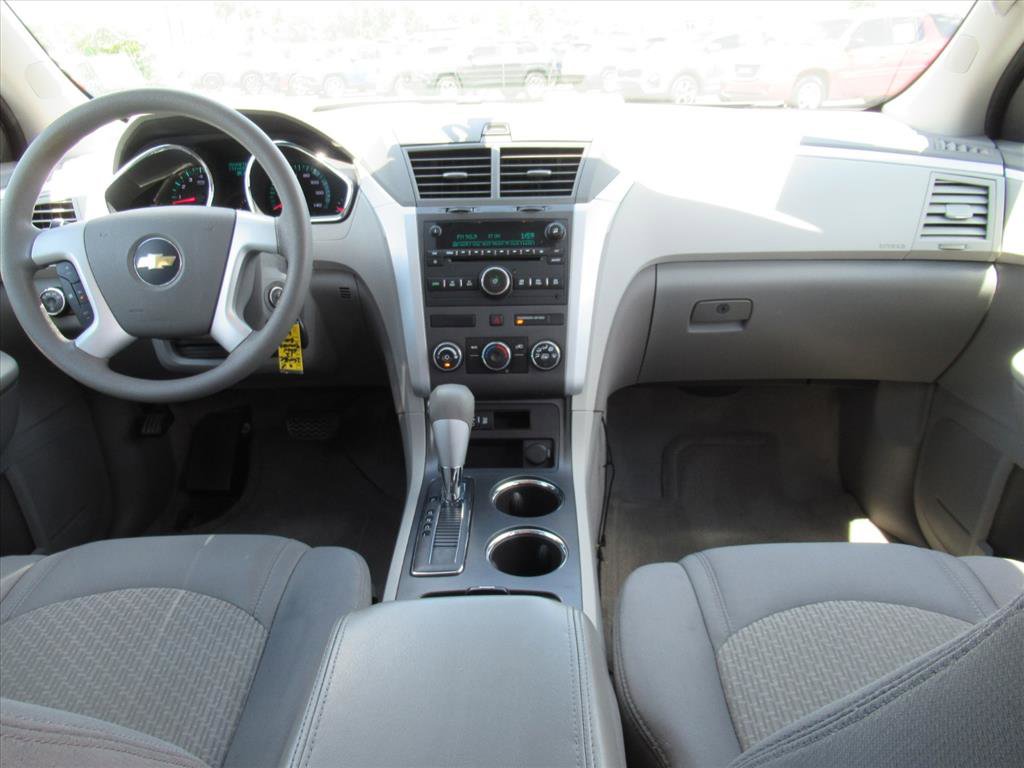 Used 2012 Chevrolet Traverse LS FWD image 12