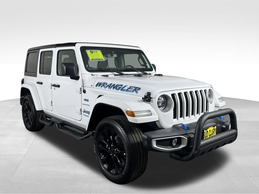 Used 2022 Jeep Wrangler Unlimited Sahara image 3
