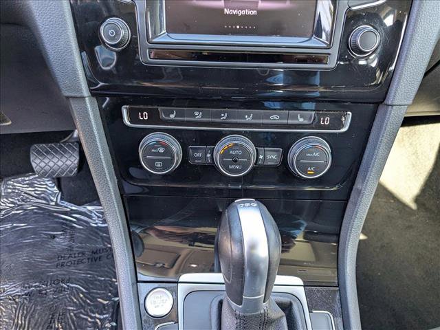 Used 2015 Volkswagen Golf TDI SEL w/ Lighting Package (SEL) image 15