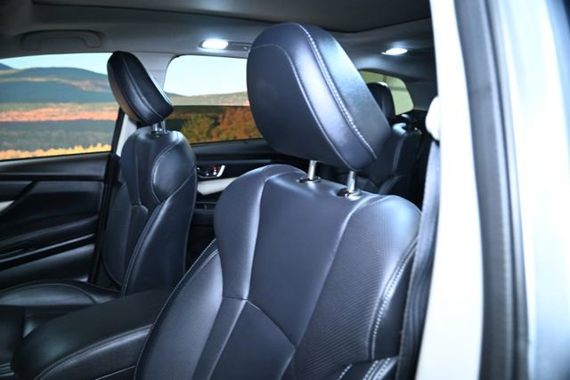Used 2021 Subaru Ascent Limited w/ Technology Package image 22