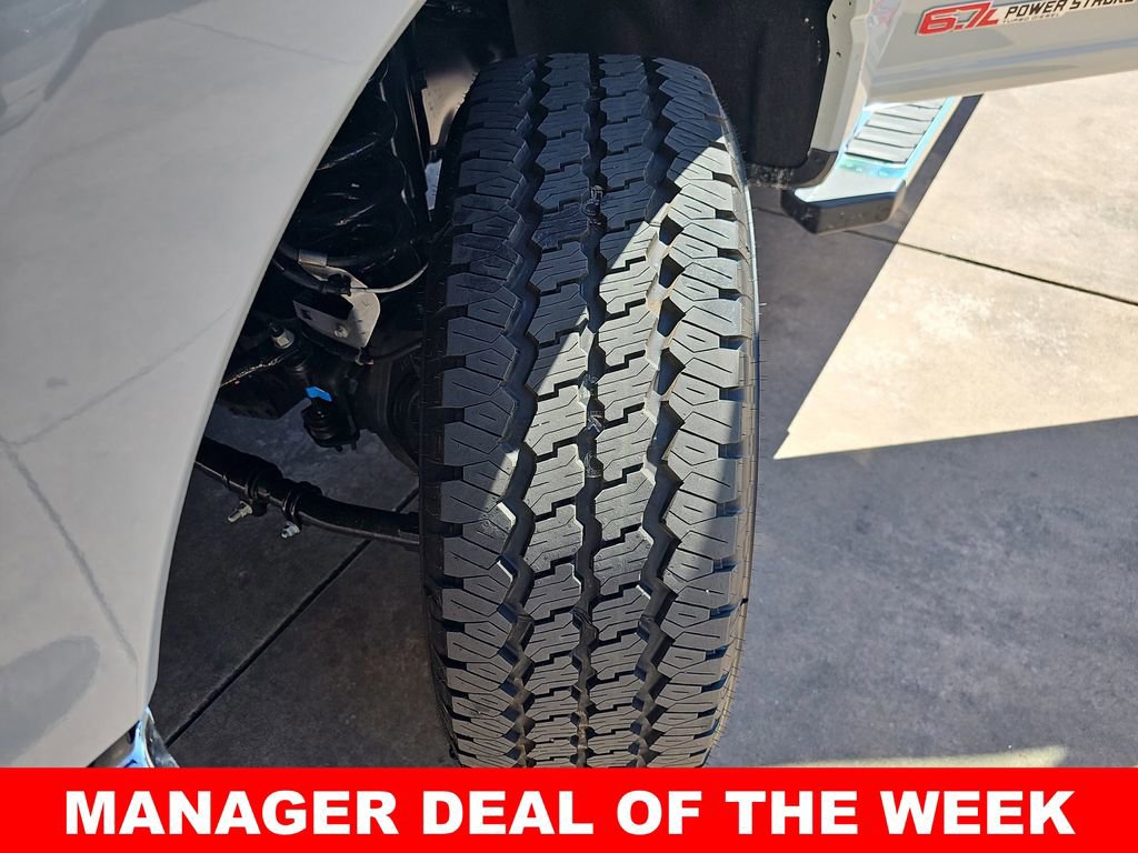 New 2026 Ford F350 Lariat w/ FX4 Off-Road Package image 36