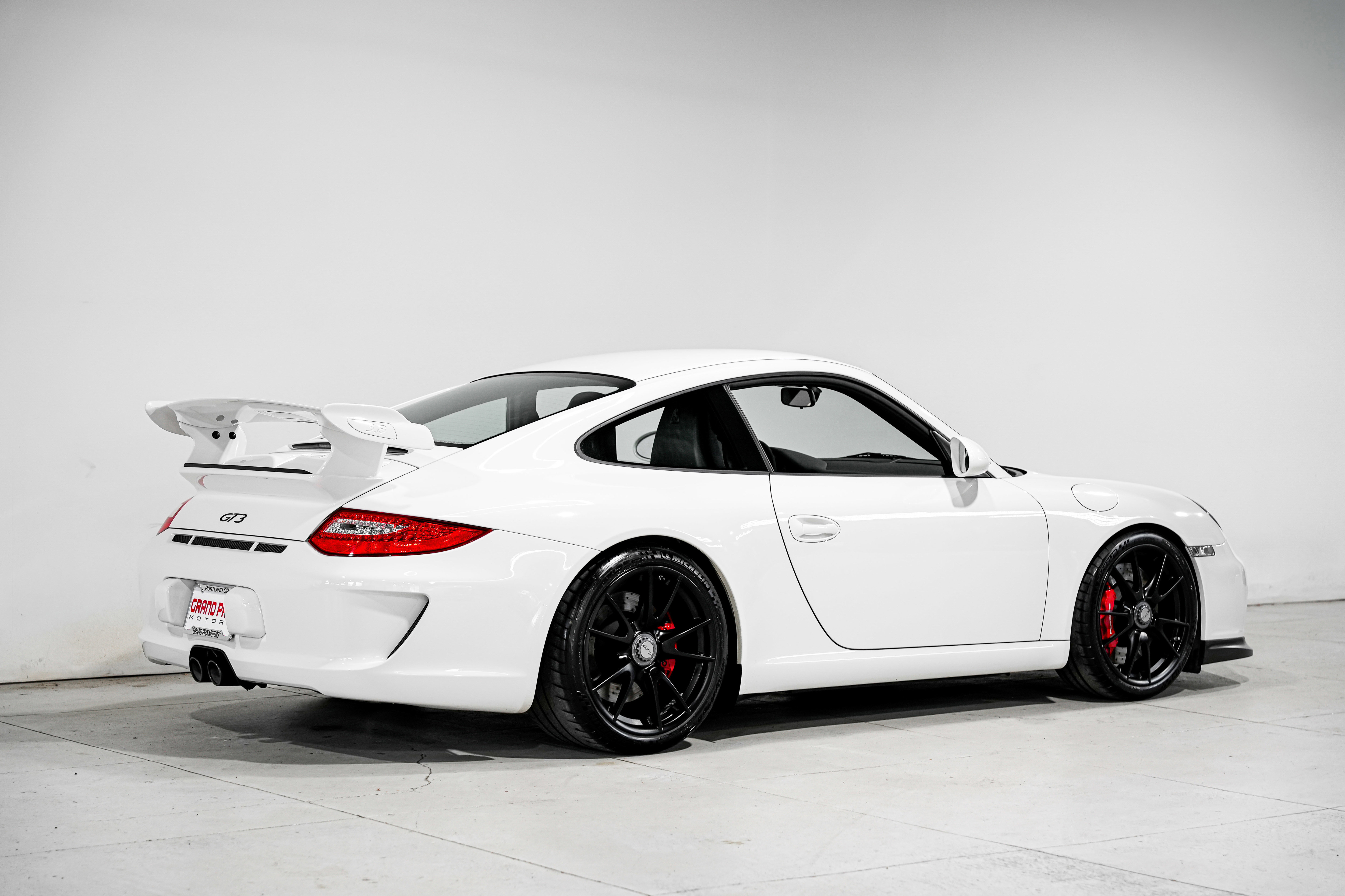 Used 2010 Porsche 911 GT3 image 4