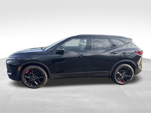 Used 2024 Chevrolet Blazer LT w/ Sound & Technology Package AWD/4WD image 4