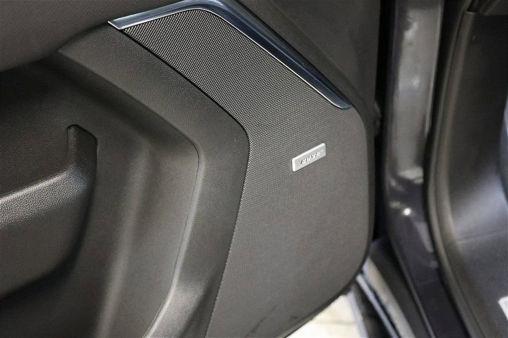 New 2026 Chevrolet Suburban High Country image 33