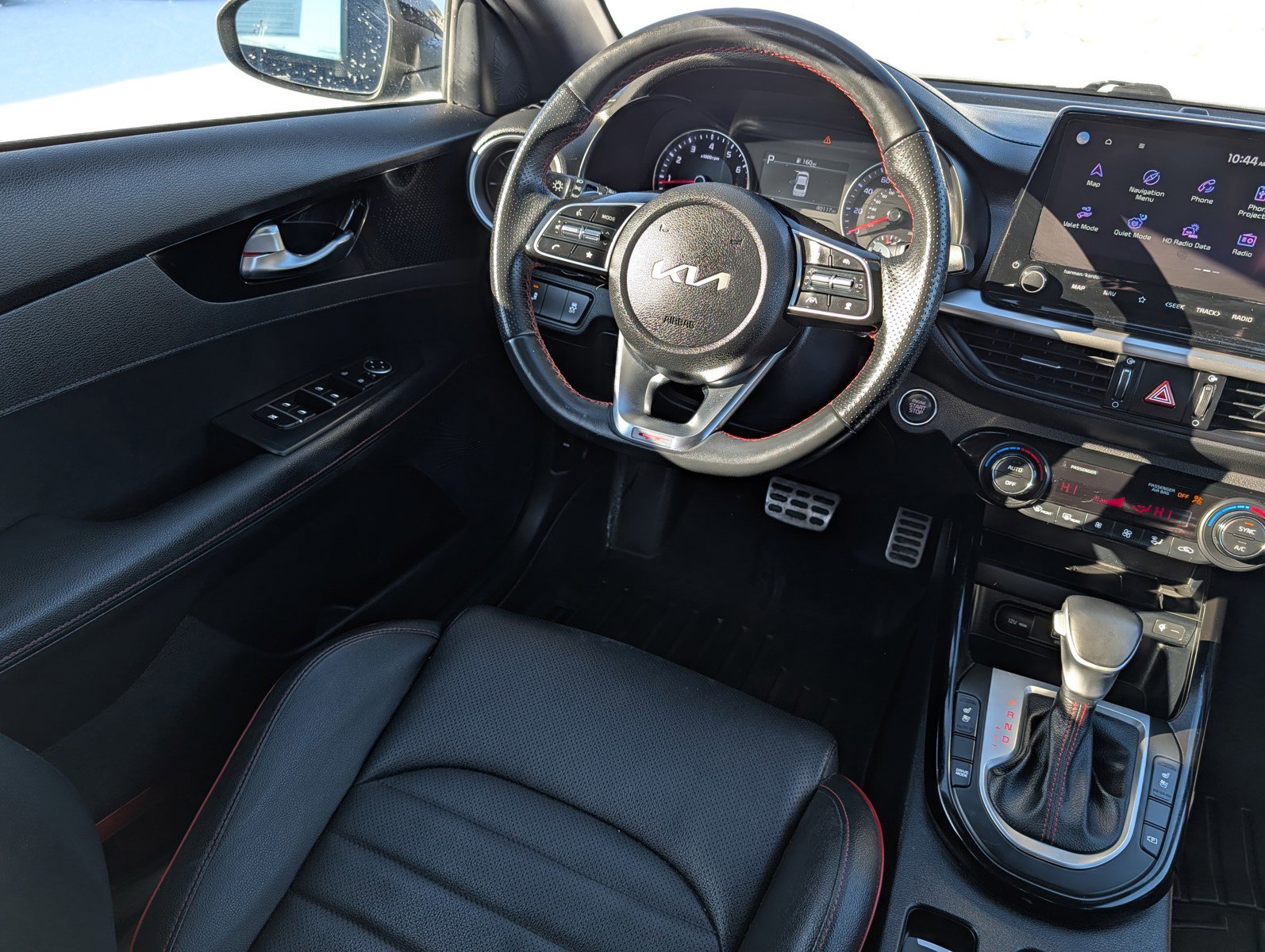 Used 2022 Kia Forte GT w/ GT2 Package image 9