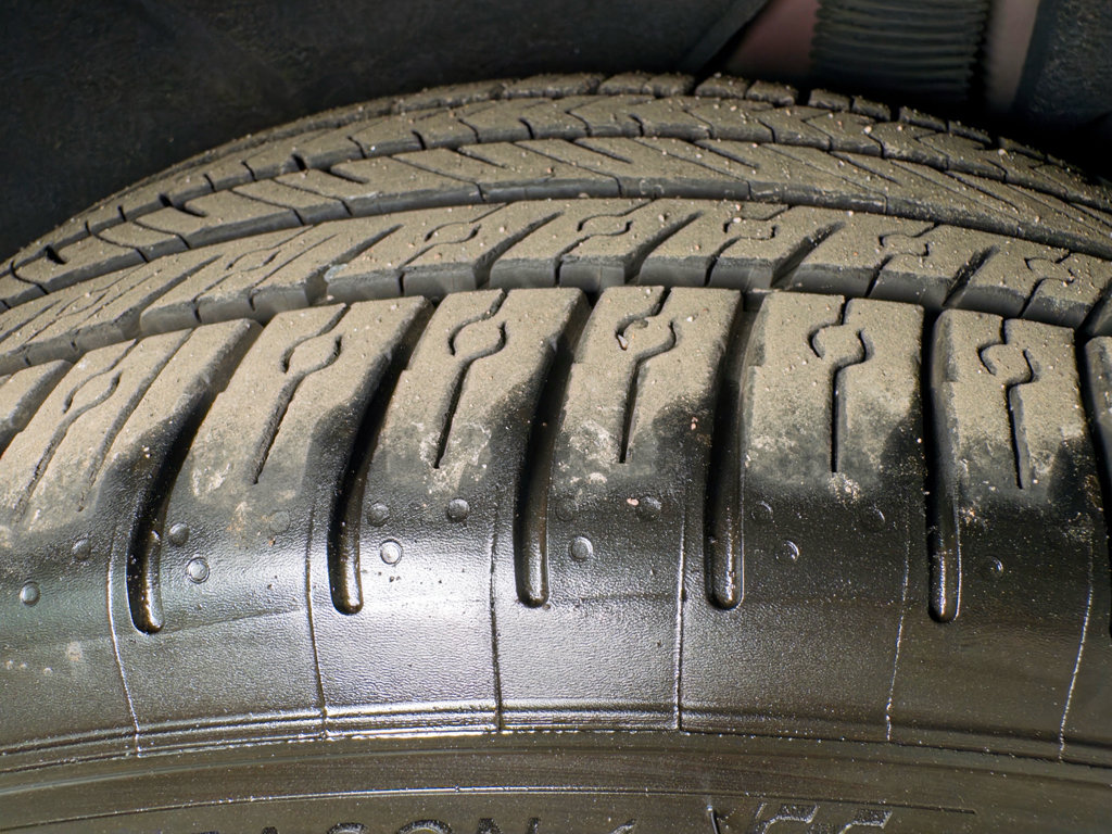 Used 2021 Tesla Model Y Long Range image 35