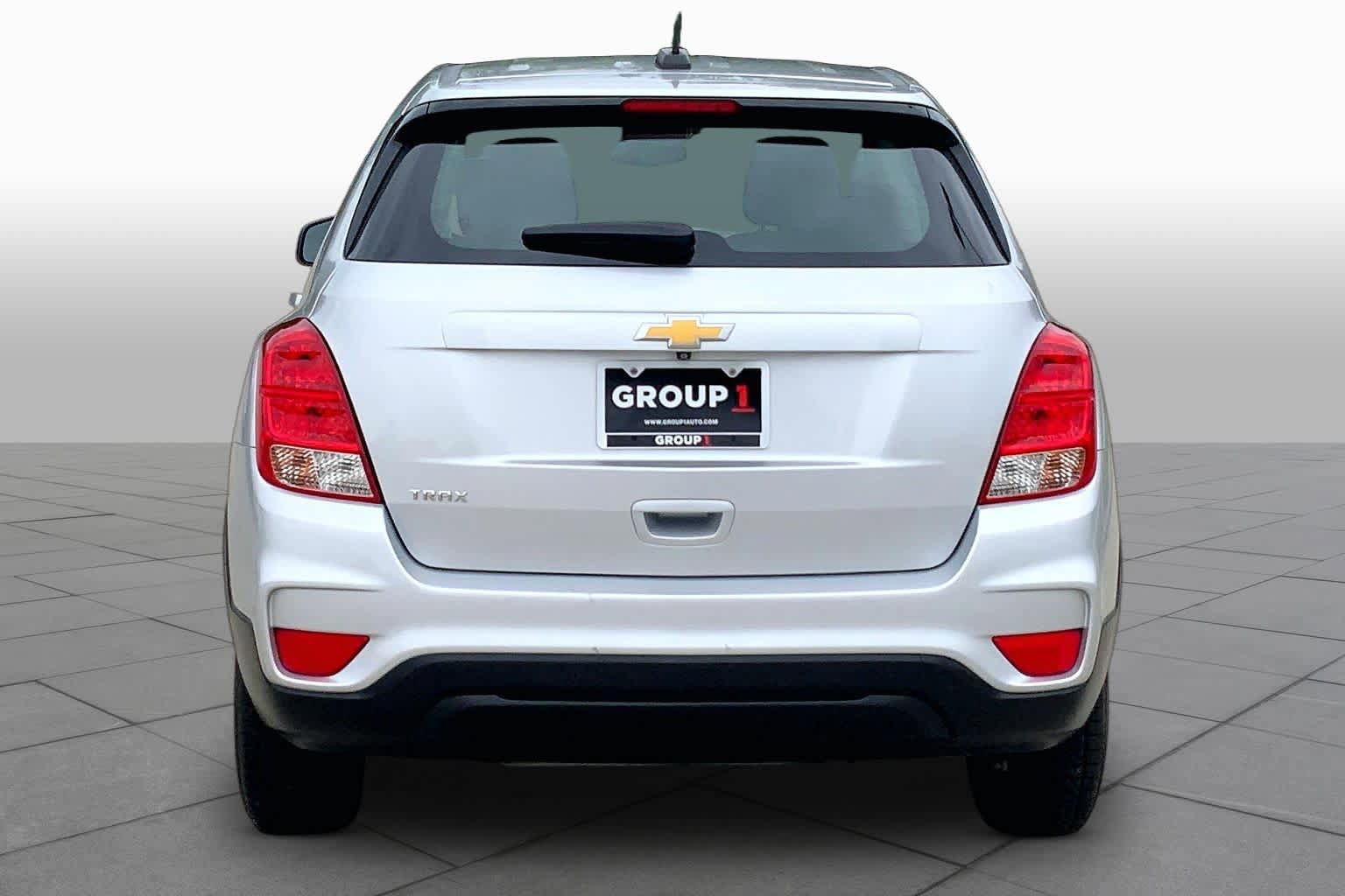 Used 2018 Chevrolet Trax LS FWD image 5