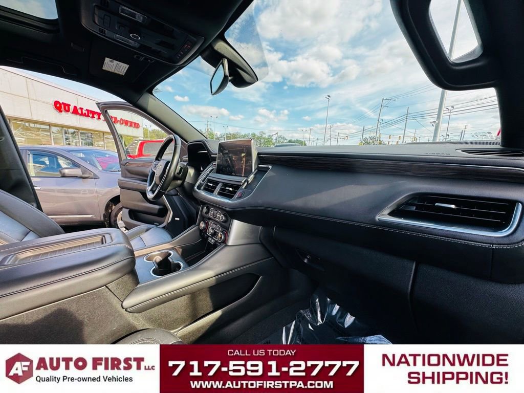 Used 2022 Chevrolet Suburban LT image 32