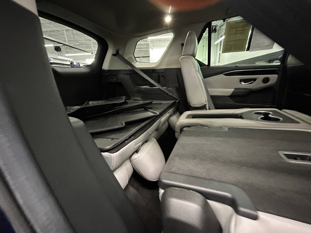 Certified 2023 Honda Pilot Touring image 25
