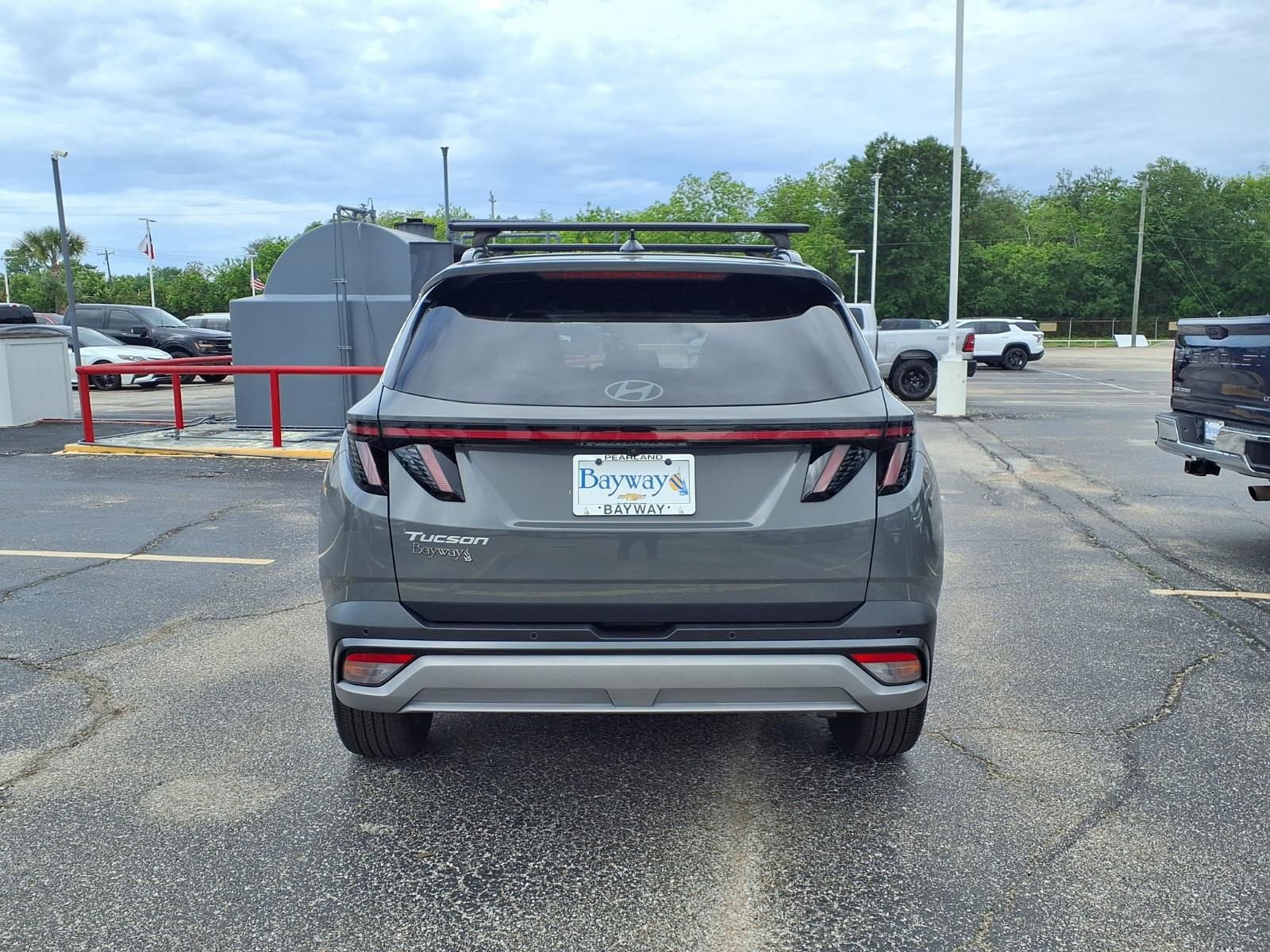 Used 2025 Hyundai Tucson Limited FWD image 22