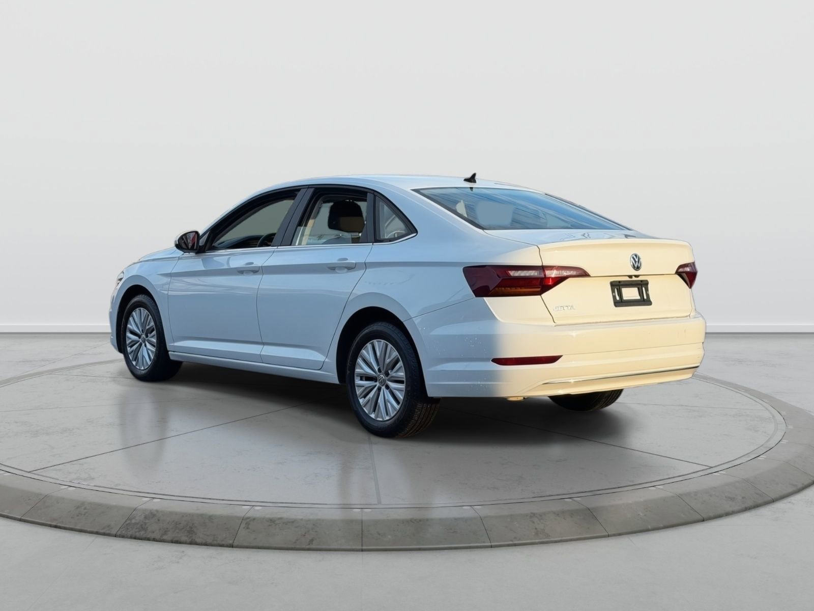 Used 2019 Volkswagen Jetta S image 5