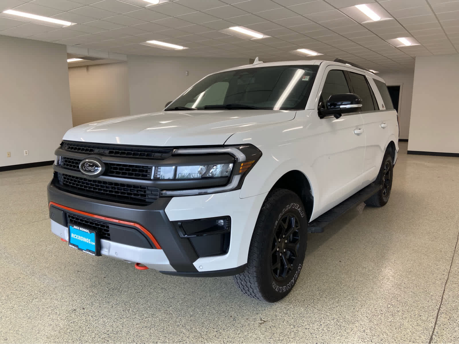 Used 2024 Ford Expedition Timberline image 9