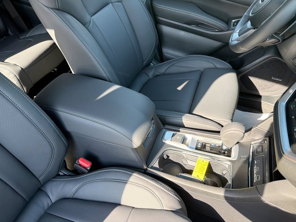 New 2026 Subaru Ascent Limited AWD/4WD image 25