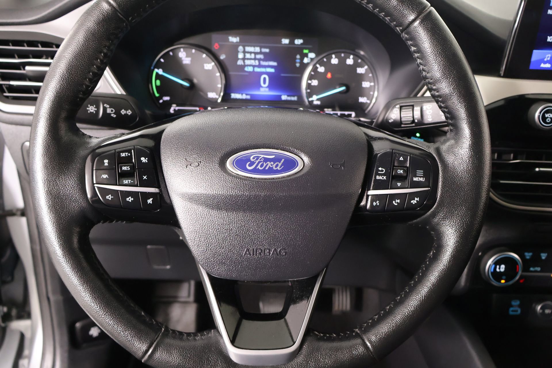 Used 2021 Ford Escape SEL AWD/4WD image 3