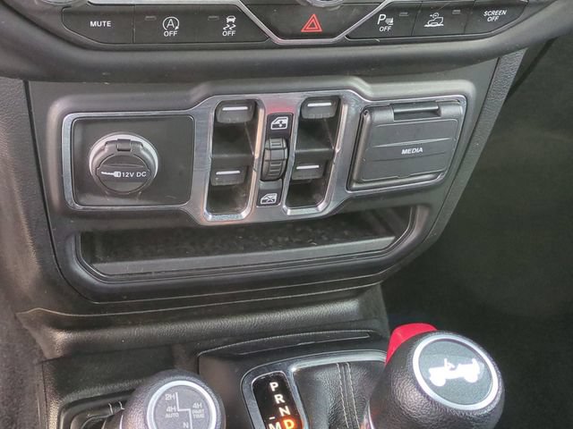 Certified 2023 Jeep Wrangler Unlimited Sahara w/ Safety Group AWD/4WD image 15