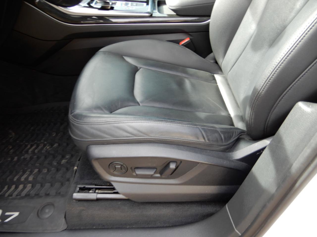 Used 2022 Audi Q7 2.0T Premium image 14