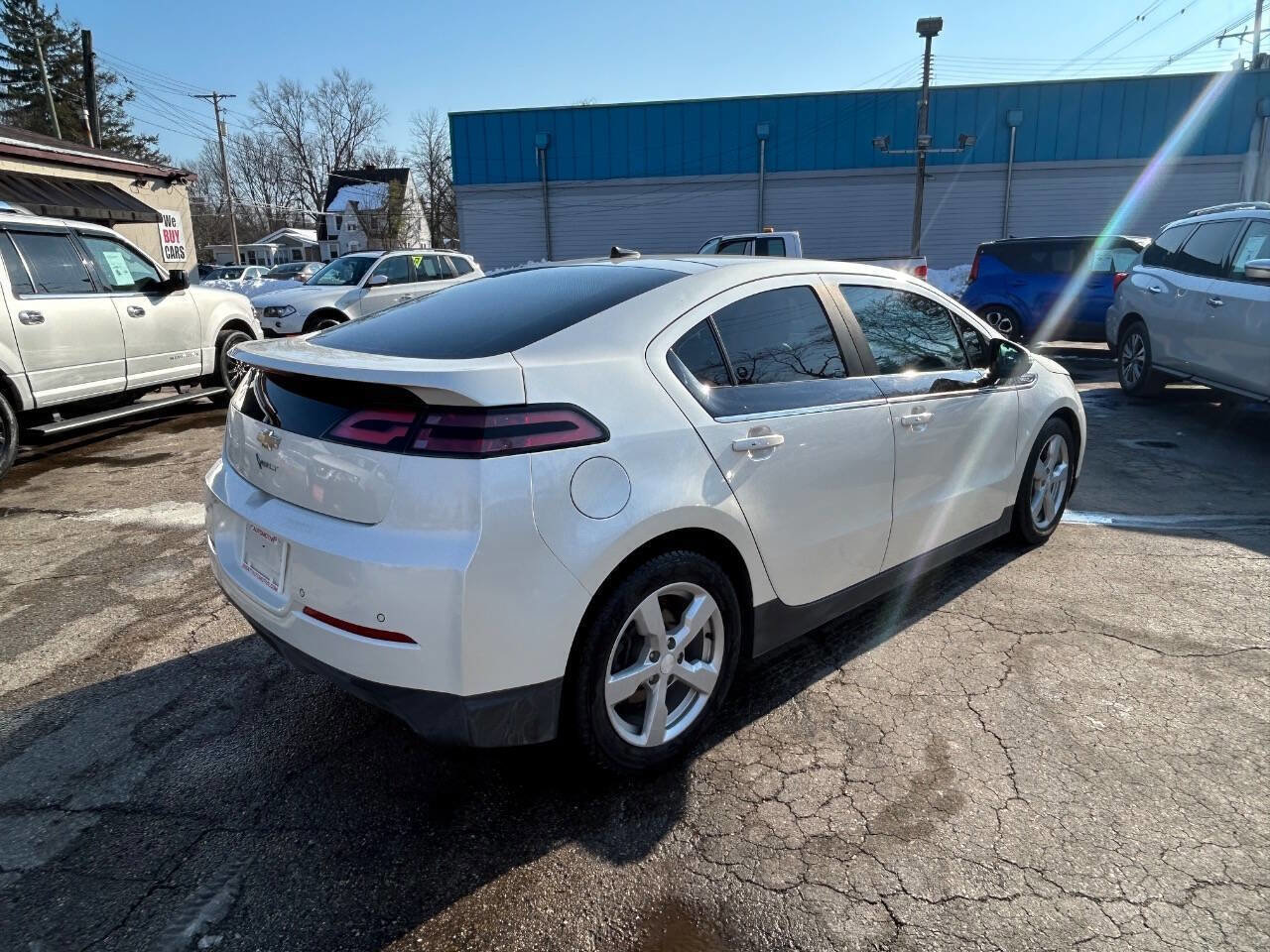 Used 2013 Chevrolet Volt Premium w/ Premium Trim Package image 12