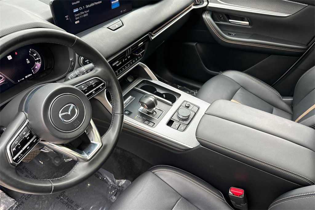 Certified 2025 MAZDA CX-70 Plug-In Hybrid w/ Premium Plus image 10