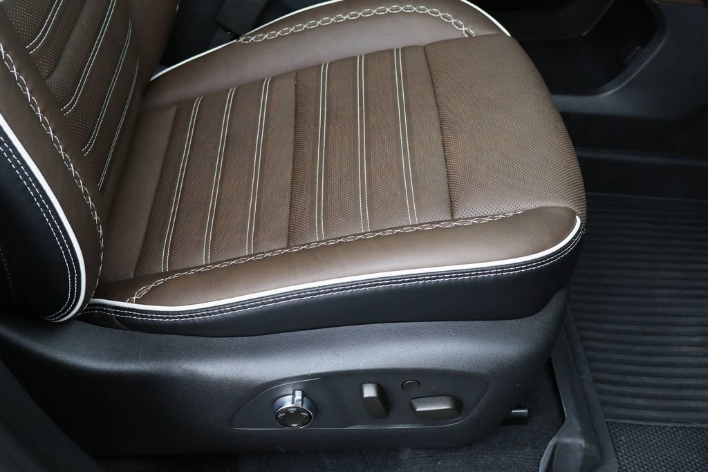 Certified 2026 GMC Acadia Denali Ultimate w/ LPO, Floor Liner Package image 33