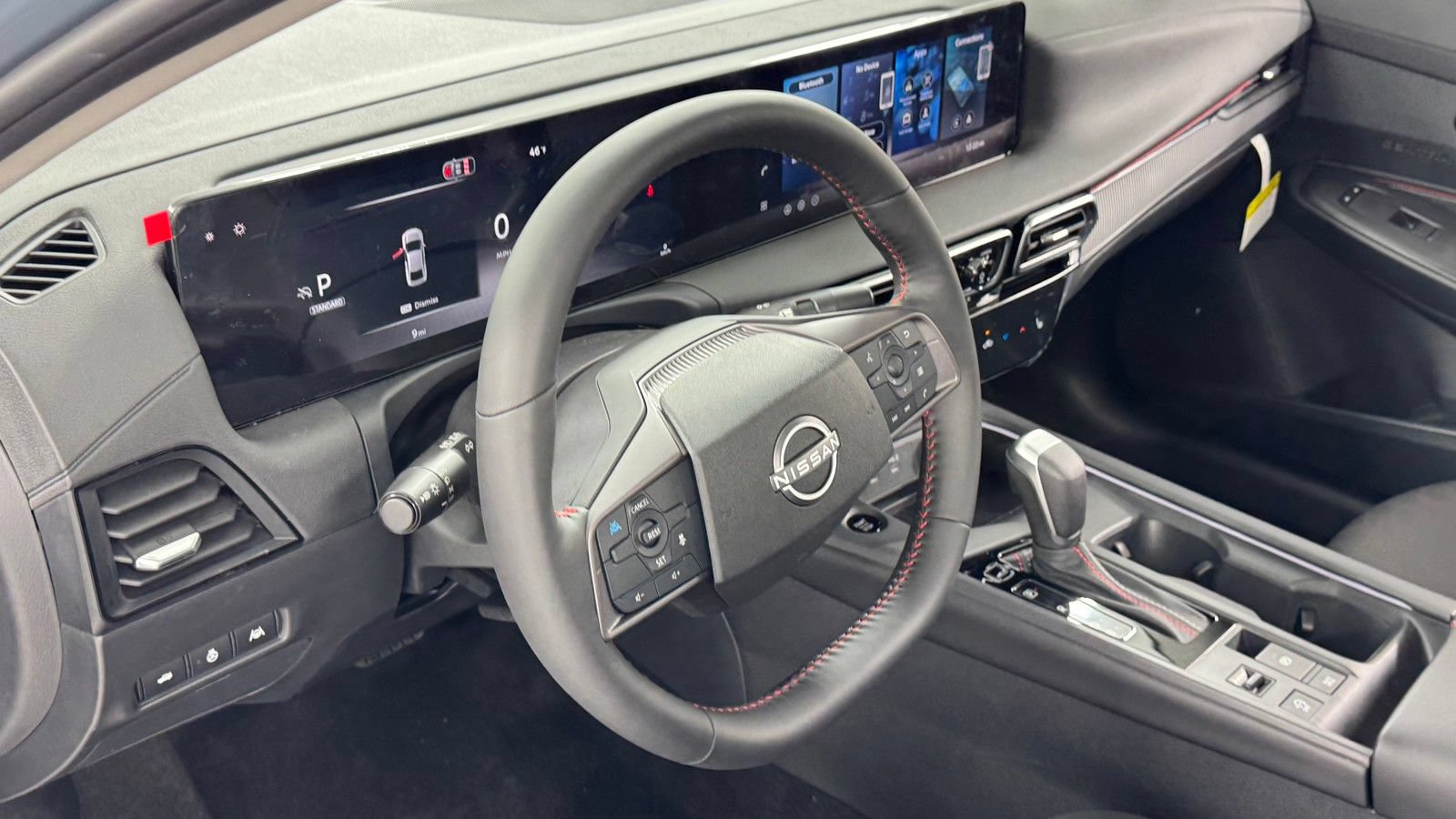 New 2026 Nissan Sentra SR w/ SR Premium Package FWD image 33