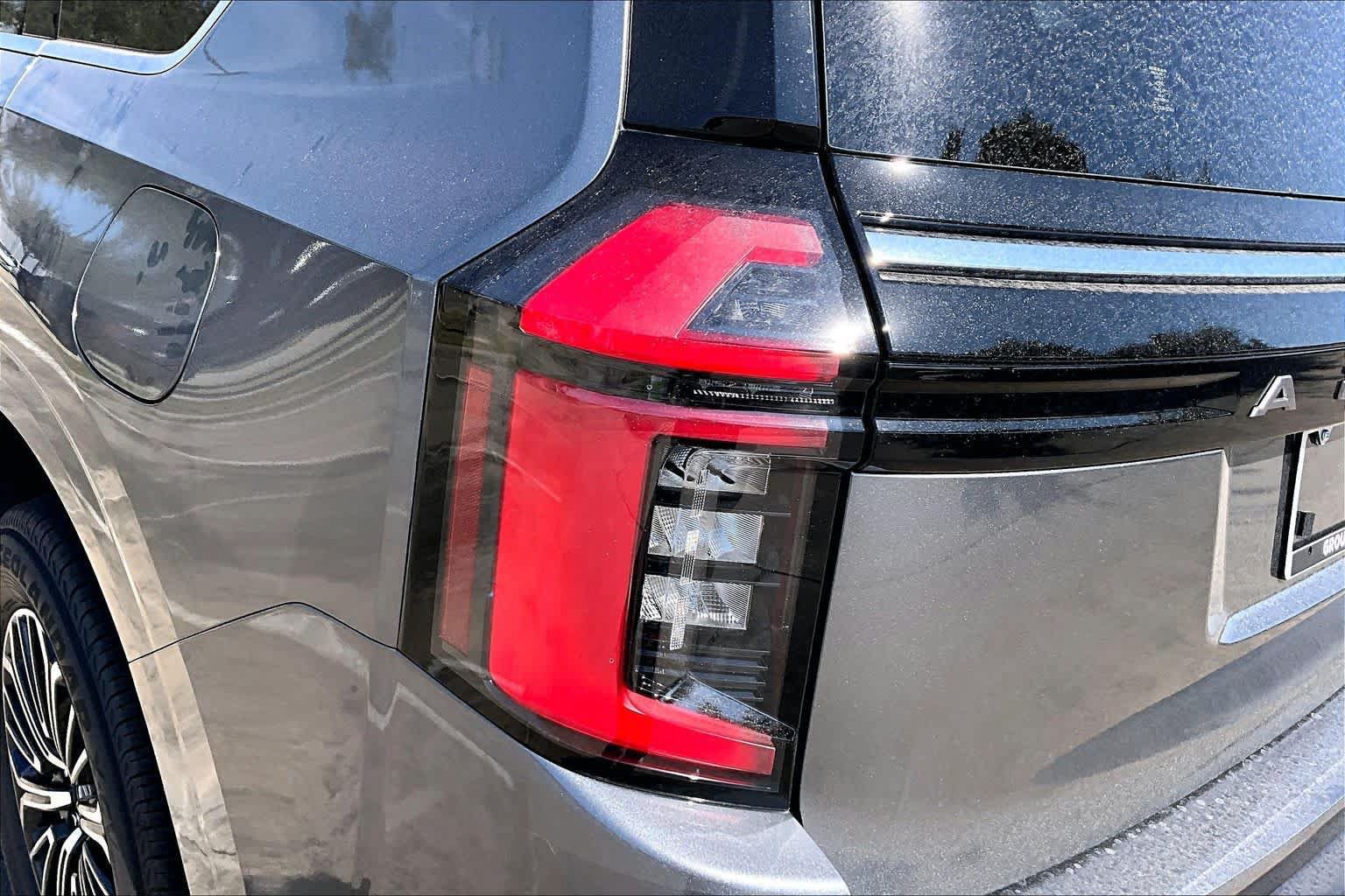 New 2027 Nissan Armada SL RWD image 12